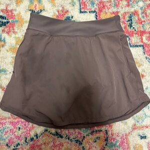 Brown athletic skirt